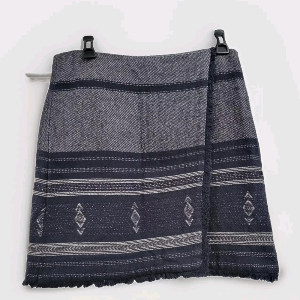 LOFT Dark Gray Patterned Mini Skirt